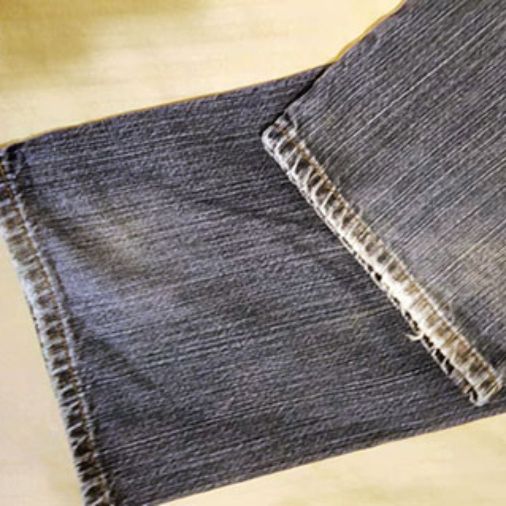 Calvin Klein Relaxed Straight Jeans - Picture 3 of 7